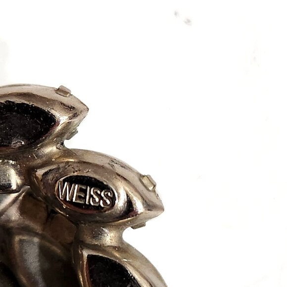 Weiss Brooch 2" milk glass and Aurora Borealis Rhinestones - Picture 3 of 6